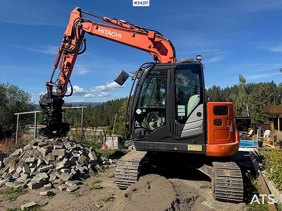 Hitachi ZX85US-5A Beltegraver m/ tilt, pusseskuffe og klype 5 of 30
