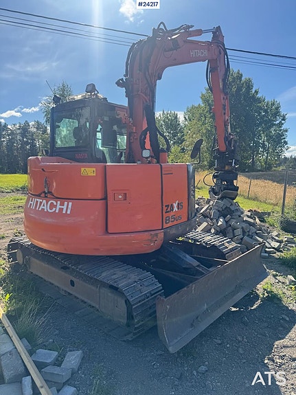 Hitachi ZX85US-5A Beltegraver m/ tilt, pusseskuffe og klype 9 of 30