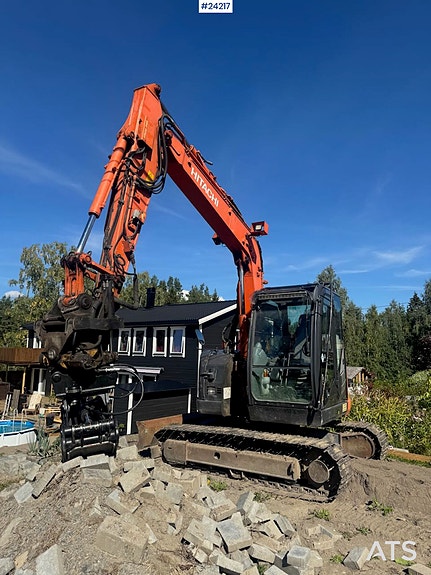 Hitachi ZX85US-5A Beltegraver m/ tilt, pusseskuffe og klype 3 of 30