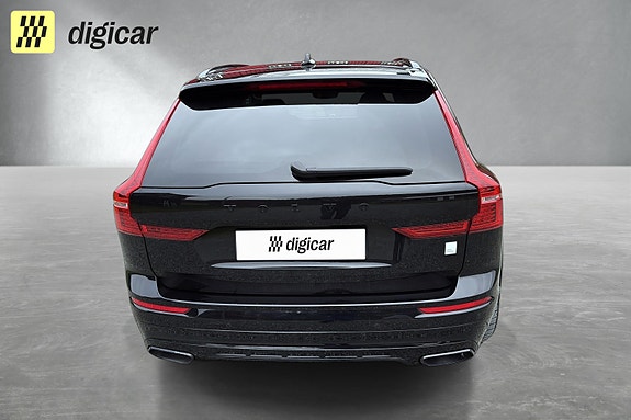 Volvo XC60 7 of 23