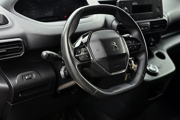 Peugeot Partner 16 of 30