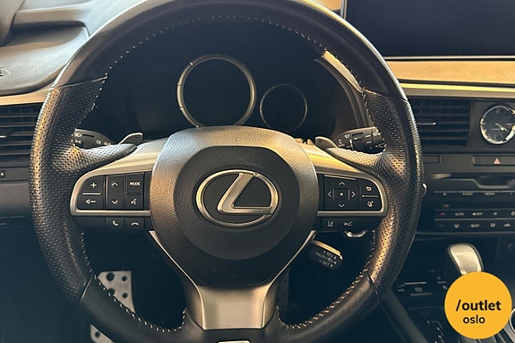 Lexus RX450h 21 of 29