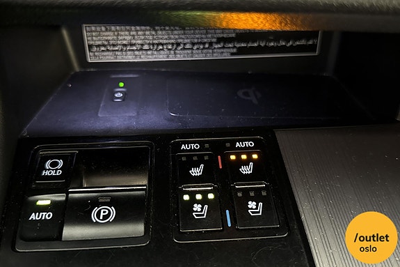 Lexus RX450h 18 of 29
