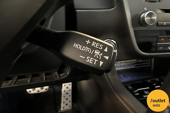 Lexus RX450h 22 of 29