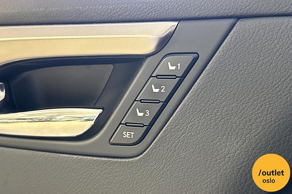 Lexus RX450h 25 of 29