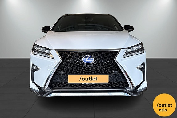 Lexus RX450h 10 of 29