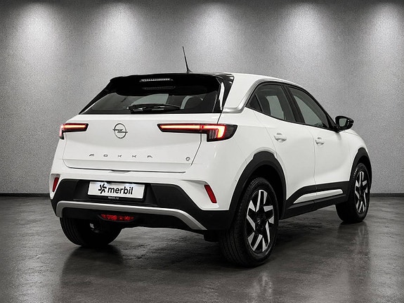 Opel Mokka-e 4 of 27