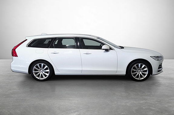 Volvo V90 5 of 29