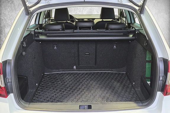 Skoda Octavia Scout 20 of 30