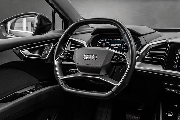 Audi Q4 e-tron 22 of 30