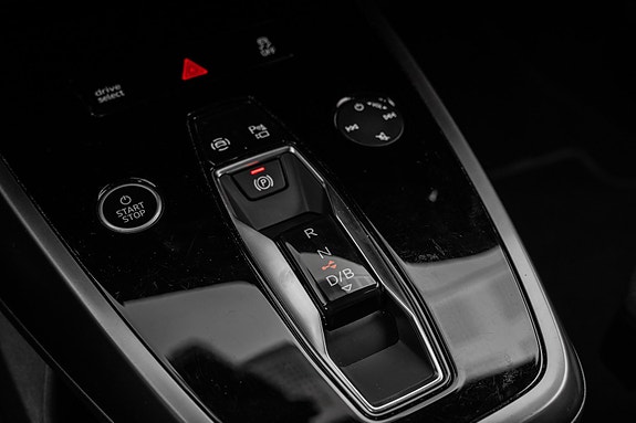 Audi Q4 e-tron 27 of 30