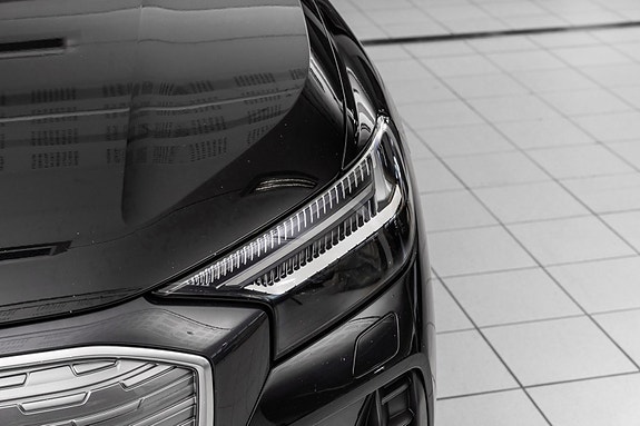 Audi Q4 e-tron 5 of 30