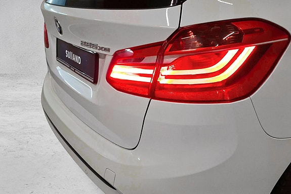 BMW 225xe 23 of 24