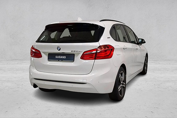 BMW 225xe 5 of 24