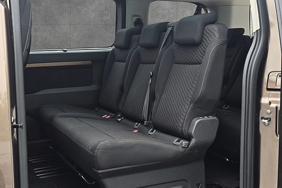 Toyota Proace 13 of 30