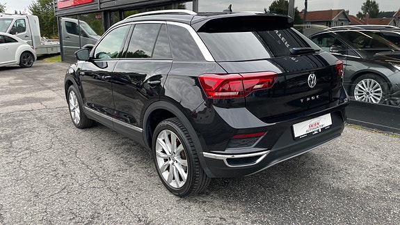Volkswagen T-Roc 5 of 22