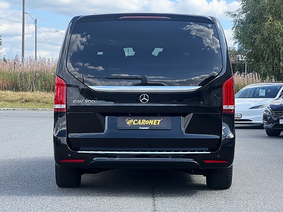 Mercedes-Benz EQV 8 of 30