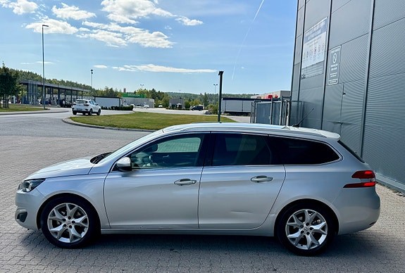 Peugeot 308 SW 4 of 22