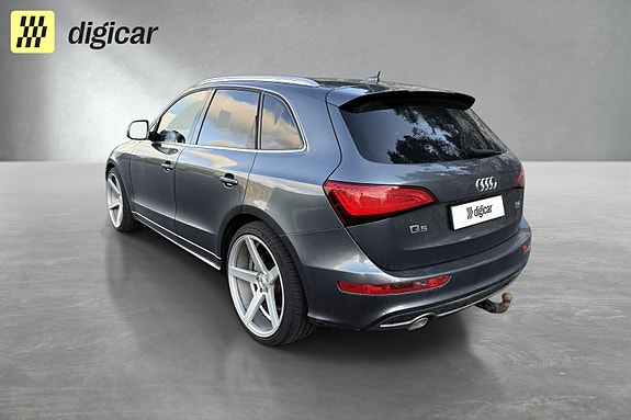 Audi Q5 3 of 23