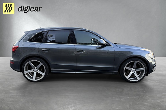 Audi Q5 8 of 23
