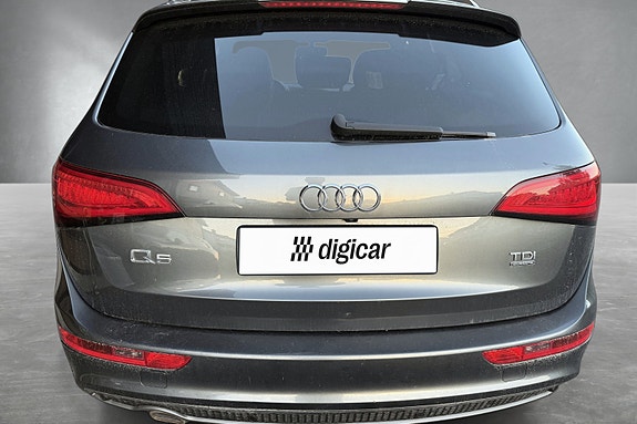 Audi Q5 5 of 23