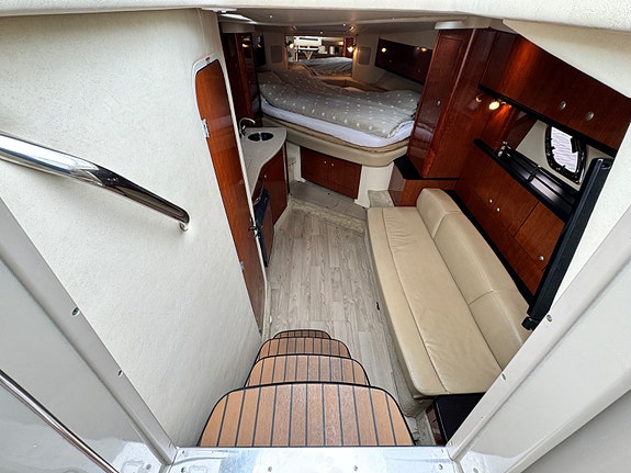 Sea Ray 335 40 knop. Skipsreg, gunstig finans. Ankervinsj akter 27 of 30