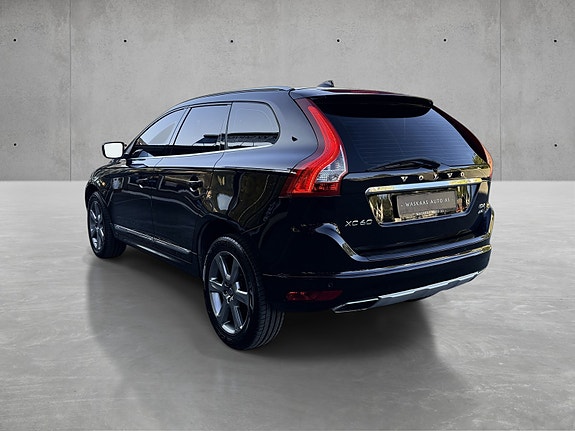 Volvo XC60 4 of 24