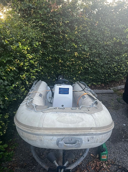 Rep objekt med god trofast motor selges 2 of 9