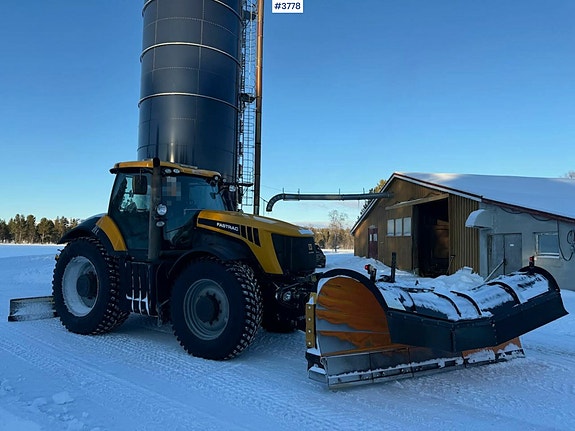 JCB Fastrac 8250 12 of 30