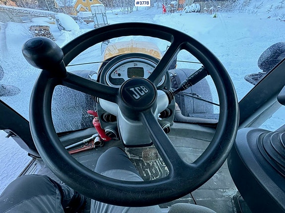 JCB Fastrac 8250 23 of 30