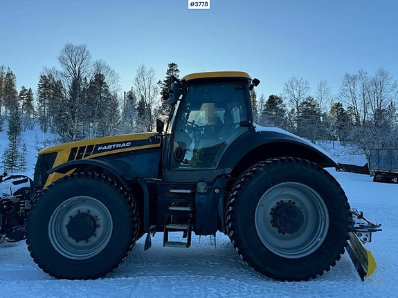 JCB Fastrac 8250 7 of 30