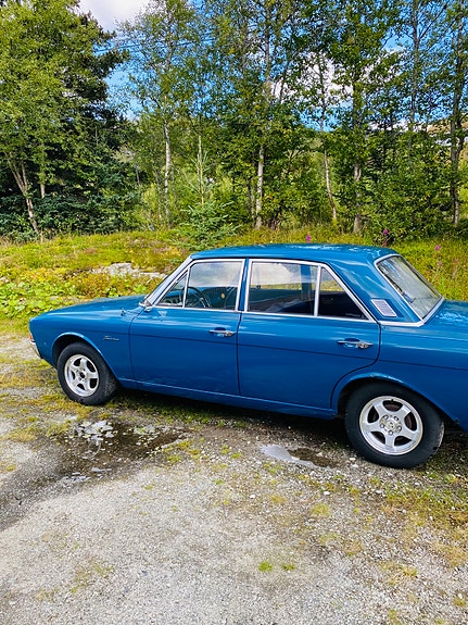 Ford Taunus 4 of 23