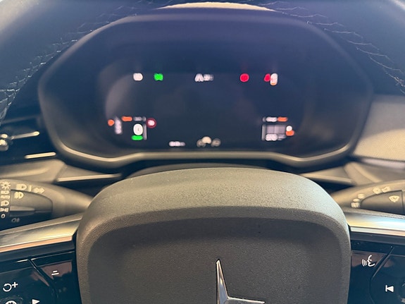 Polestar 2 11 of 16