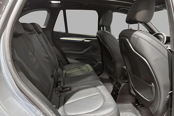 BMW X1 19 of 30