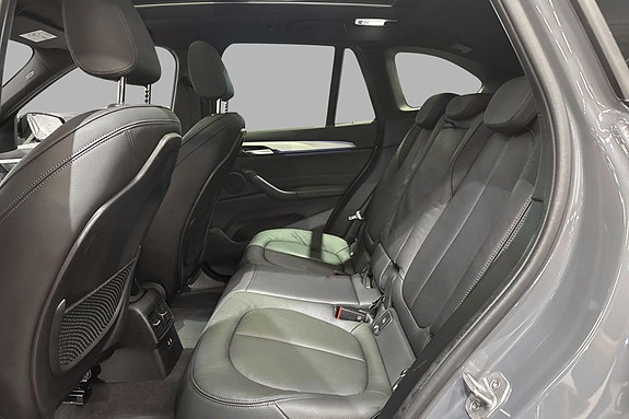 BMW X1 18 of 30