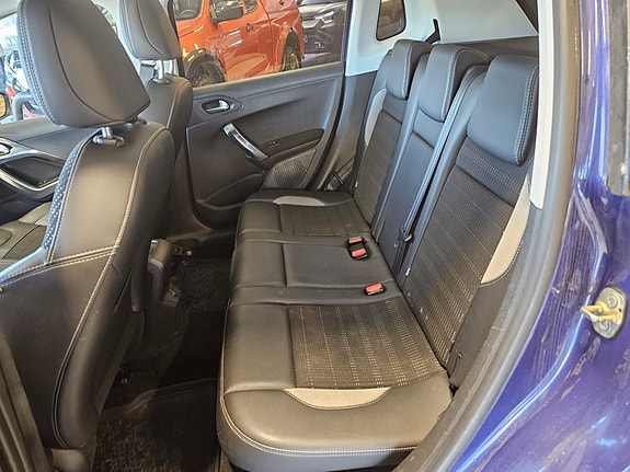 Peugeot 2008 10 of 14