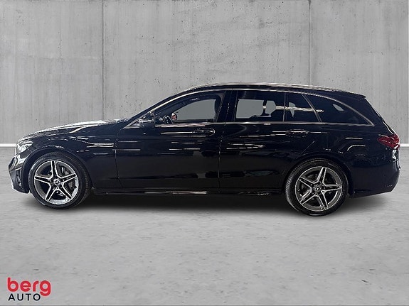 Mercedes-Benz C200 4 of 26