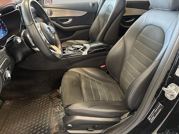 Mercedes-Benz C200 8 of 26