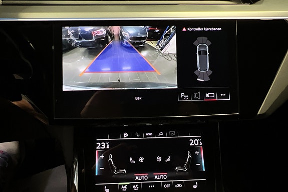 Audi e-tron 19 of 24