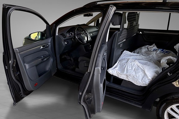 Volkswagen Touran 15 of 28