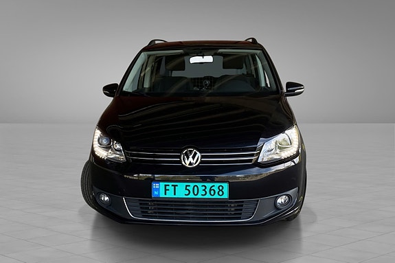 Volkswagen Touran 3 of 28