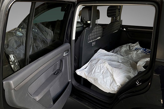 Volkswagen Touran 19 of 28