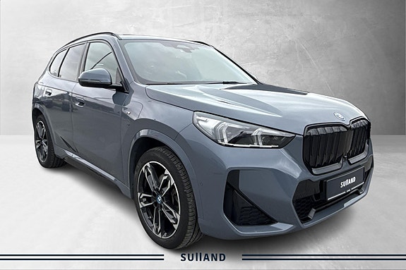 BMW iX1 22 of 23