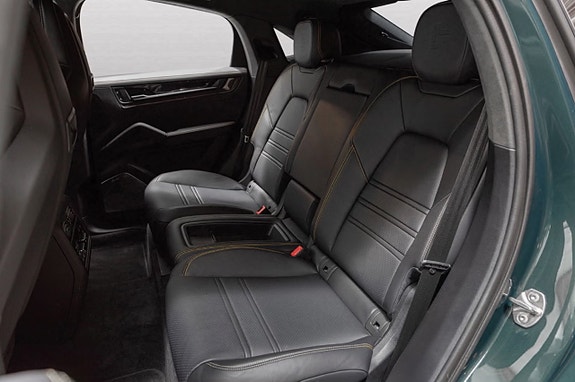 Porsche Cayenne Coupe 29 of 30