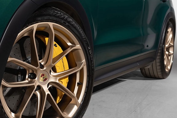 Porsche Cayenne Coupe 8 of 30