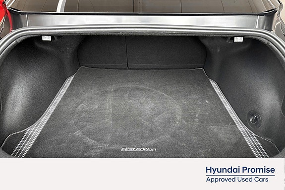 Hyundai Ioniq 6 5 of 24