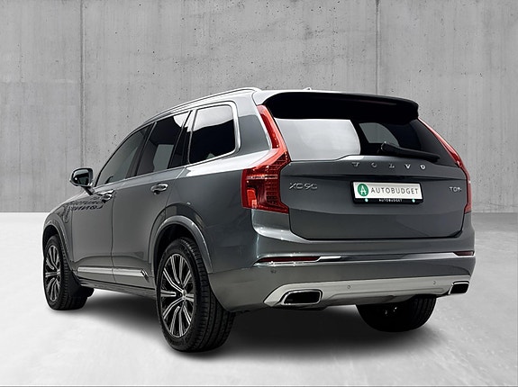 Volvo XC90 8 of 30