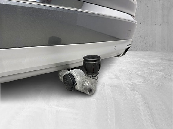 Volvo XC90 9 of 30