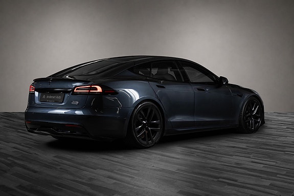 Tesla Model S 6 of 30