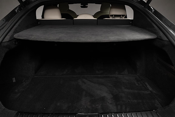 Tesla Model S 17 of 30
